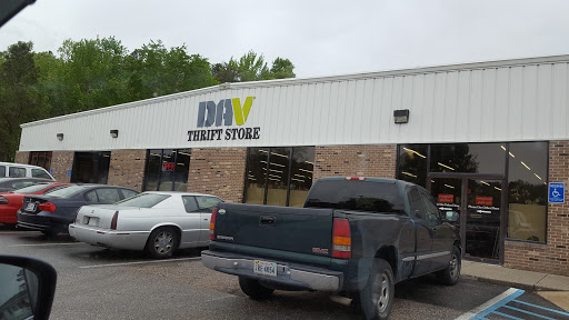 Thrift Store «Disabled American Veterans Thrift store», reviews and photos, 15265 Warwick Blvd, Newport News, VA 23608, USA