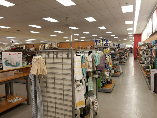 Department Store «T.J. Maxx», reviews and photos, 561 US-1, Edison, NJ 08817, USA