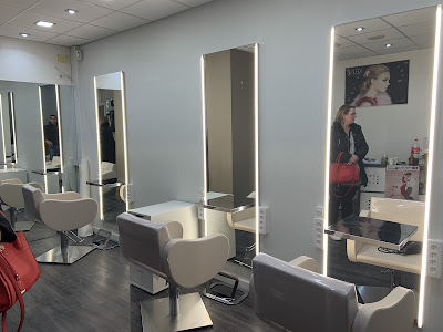 Nela Coiffure à Les Pavillons-sous-Bois