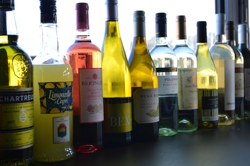 Restaurant «The Lanes Bowl & Bistro», reviews and photos, 9 Greene Street, Mashpee, MA 02649, USA