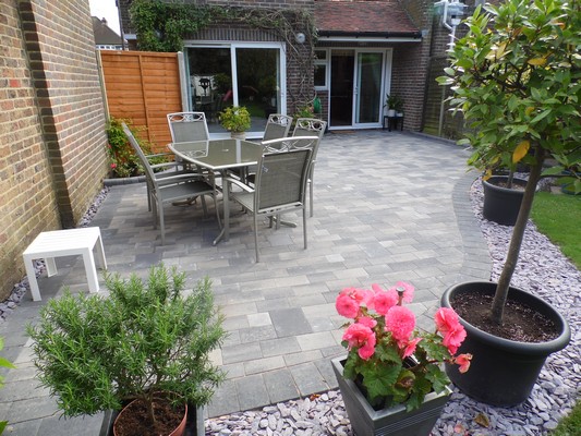 A & M Paving Contractors Ltd - Worthing