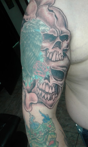Eastern Art Tattoos, 422 S Gloster St, Tupelo, MS 38801, USA, 