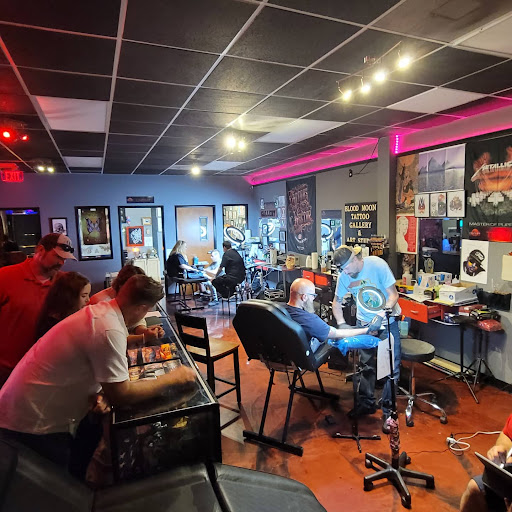 Tattoo Shop «Blood Moon Tattoo Gallery», reviews and photos, 101 N Main St #201, Mansfield, TX 76063, USA