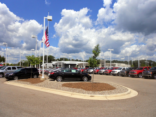 Cadillac Dealer «LaFontaine Cadillac Buick GMC», reviews and photos, 4000 Highland Rd, Highland, MI 48357, USA