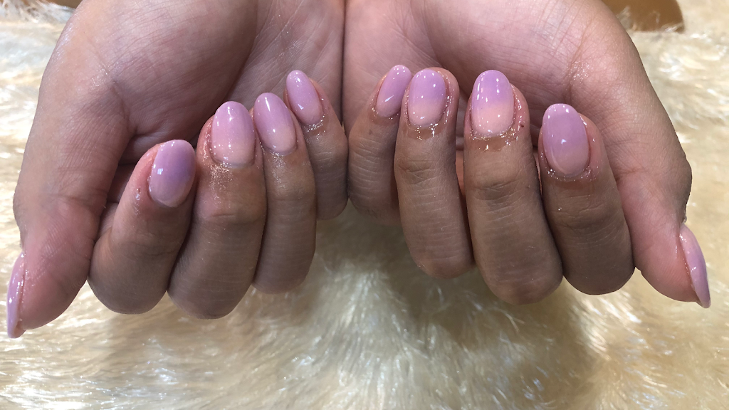 Modern Nails Studio 22031