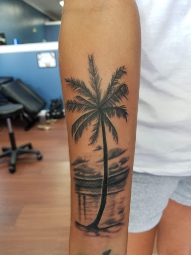 Explore mufc tattoo ideas, creative tattoo ideas in Los Alamitos, available at Mr. Inkwells Classy Tattoos