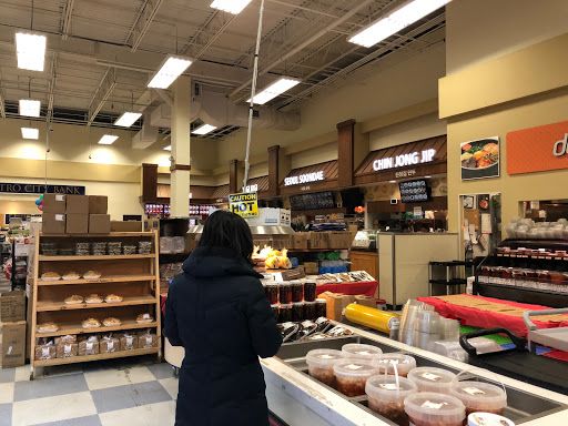Korean Grocery Store «Lotte Plaza Market - Centreville», reviews and photos, 5900 Centreville Crest Ln, Centreville, VA 20121, USA