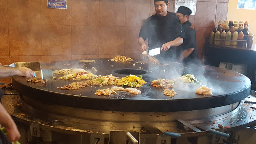 Khan's Grill