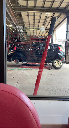 Tire Shop «Discount Tire», reviews and photos, 42990 Grand River Ave, Novi, MI 48375, USA