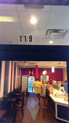 Ice Cream Shop «Marble Slab Creamery», reviews and photos, 3930 Glade Rd #119, Colleyville, TX 76034, USA