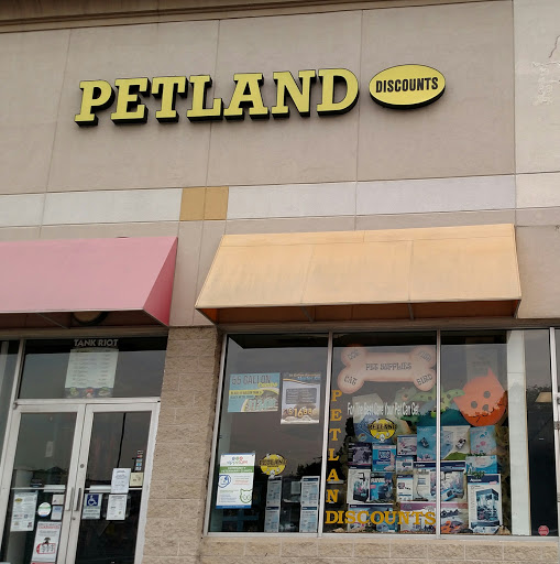 Petland Discounts - Union City, 3147 John F. Kennedy Blvd, North Bergen, NJ 07047, USA, 
