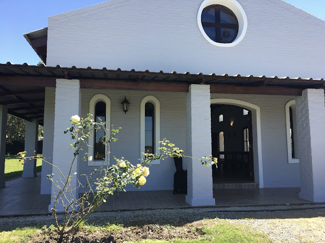 Opiniones de Capilla de la Rosa Mistica en Canelones - Iglesia
