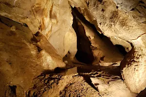 Na Pomezí Caves image