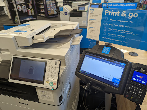 Print Shop «FedEx Office Print & Ship Center», reviews and photos, 259 W Spokane Falls Blvd, Spokane, WA 99201, USA