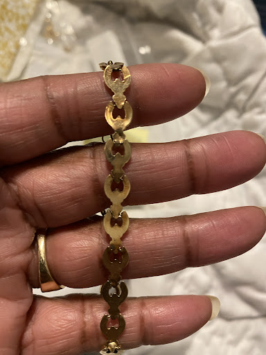 Jewelry Store «The Jewelry Box», reviews and photos, 104 W Belt Line Rd, Cedar Hill, TX 75104, USA