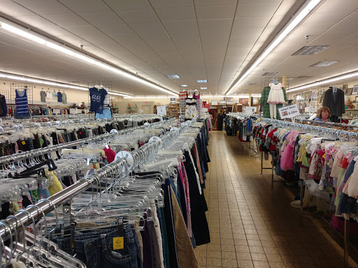 Thrift Store «St Vincent Thrift Store», reviews and photos, 1820 West Jefferson Street,, Joliet, IL 60435, USA
