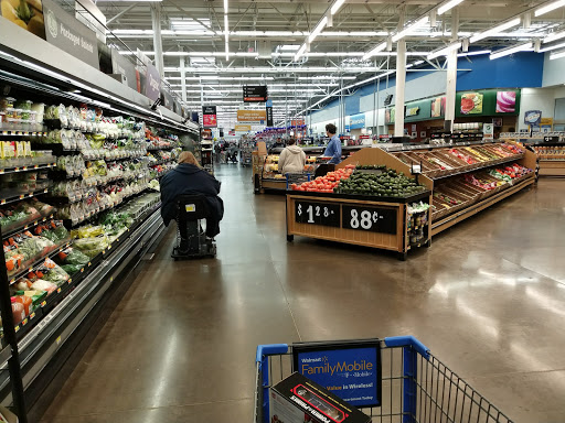 Department Store «Walmart Supercenter», reviews and photos, 540 7th Ave, Longview, WA 98632, USA