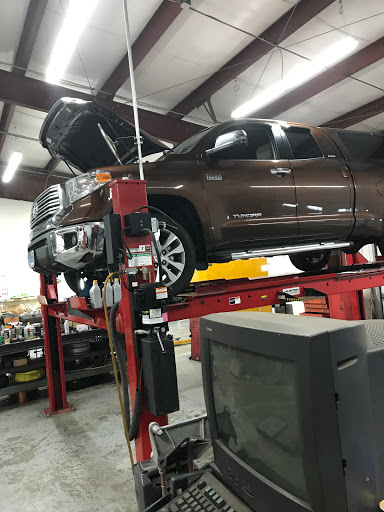 Twin Ridge Auto and Light Truck Service in Mt Airy, Maryland