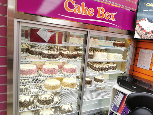 Cake Box- Luton Mall