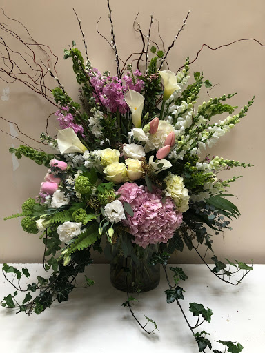 Florist «Bruce Flowers», reviews and photos, 454 Main Ave, Norwalk, CT 06851, USA