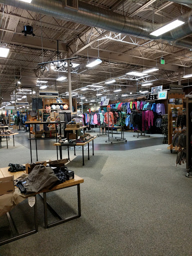 Camping Store «REI», reviews and photos, 1790 Expo Pkwy, Sacramento, CA 95815, USA
