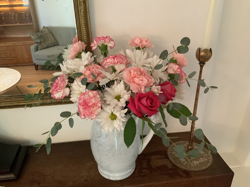 Florist «The Rose Cottage», reviews and photos, 3010 Atwood Ave, Madison, WI 53704, USA