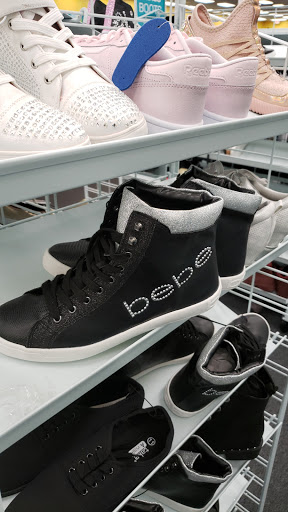 Shopping Mall «Edgewood Towne Centre», reviews and photos, 1763 S Braddock Ave, Pittsburgh, PA 15218, USA