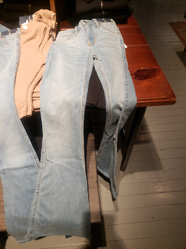 Clothing Store «Victoria Gardens», reviews and photos, 12505 N Main St, Rancho Cucamonga, CA 91739, USA