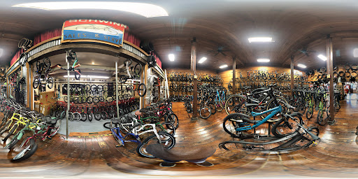 Bicycle Store «Bonney Lake Bicycle Shop of Sumner», reviews and photos, 1406 Main St, Sumner, WA 98390, USA