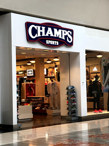 Shoe Store «Champs Sports», reviews and photos, 9585 SW Washington Square Rd, Tigard, OR 97223, USA