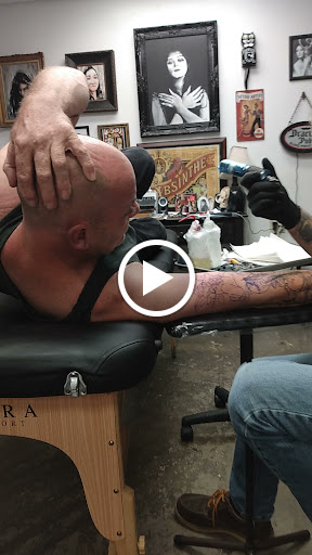 Tattoo Shop «Skin Addiction Tattoo Studio», reviews and photos, 7558 SE 15th St, Midwest City, OK 73110, USA