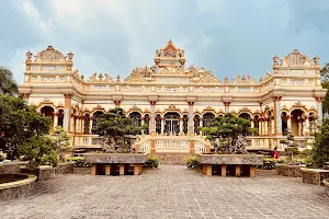 Vinh Trang Pagoda image