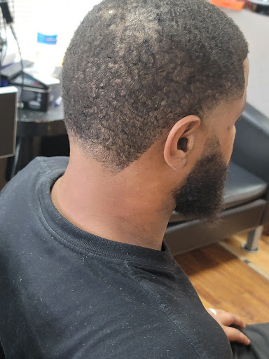 Barber Shop «Miles Barbershop», reviews and photos, 7611 S Osborne Rd #206, Upper Marlboro, MD 20772, USA