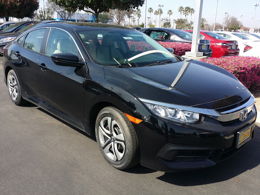 Honda Dealer «Visalia Honda», reviews and photos, 1016 S Ben Maddox Way, Visalia, CA 93292, USA