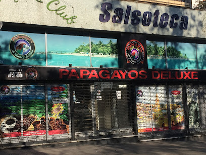 Papagayos Club