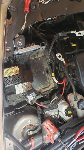 Hye Tech Auto Repair image