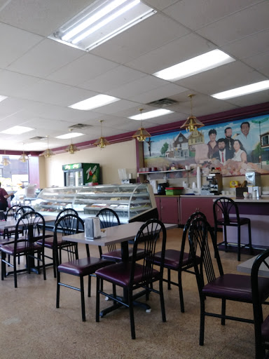 Shopping Mall «Mitchell Mall», reviews and photos, 1020 W Historic Mitchell St, Milwaukee, WI 53204, USA