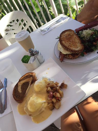 Wine Store «Three60 Market», reviews and photos, 2891 Bayview Dr, Naples, FL 34112, USA