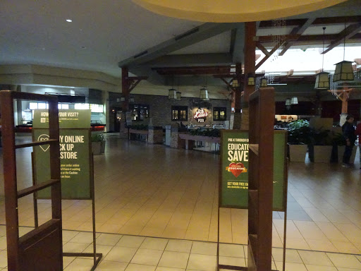Book Store «Barnes & Noble», reviews and photos, 1 E Towne Mall, Madison, WI 53704, USA