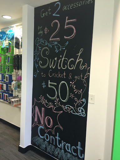 Cell Phone Store «Cricket Wireless», reviews and photos, 75 Holland St c, Somerville, MA 02144, USA