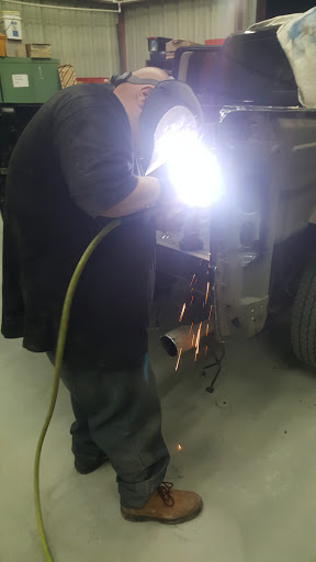 Auto Body Shop «3R Automotive & Collision Specialist», reviews and photos, 744 Goodson Loop, Pinehurst, TX 77362, USA
