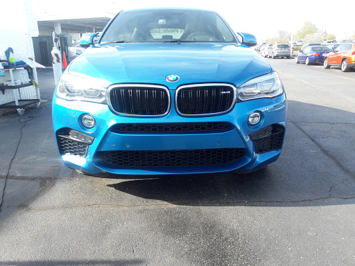 BMW Dealer «BMW of Milwaukee North», reviews and photos, 5990 N Green Bay Ave, Glendale, WI 53209, USA