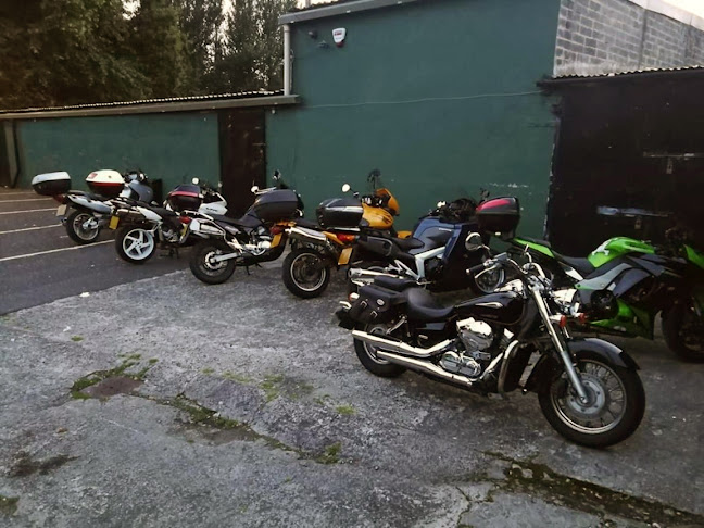 Comments and reviews of The Bike Pit