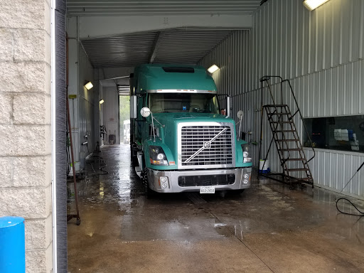 Nova Truck Wash en Schofield