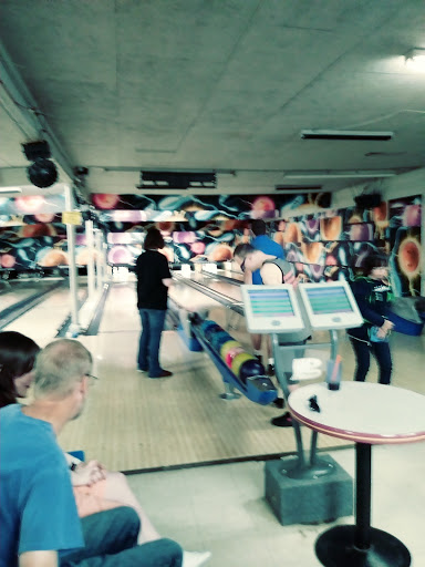 Bowling Alley «Adventure Bowling Center», reviews and photos, 7940 Railroad Ave, Snoqualmie, WA 98065, USA