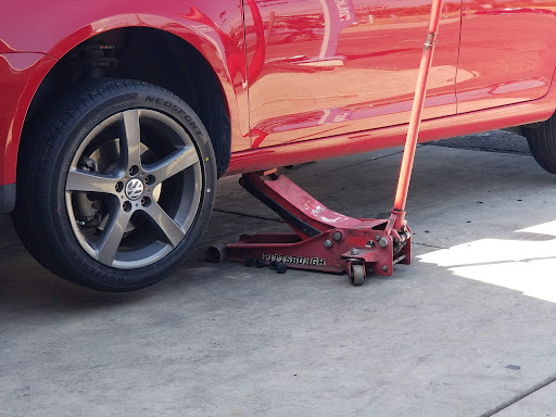 Auto Repair Shop «AB Auto Repair & Tire Shop», reviews and photos, 15353 Grand Ave, Lake Elsinore, CA 92530, USA