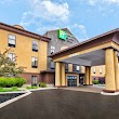 Holiday Inn Express & Suites Marysville