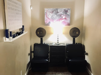 Salon One-Eleven