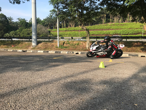 Hafiq Azmi Riding School