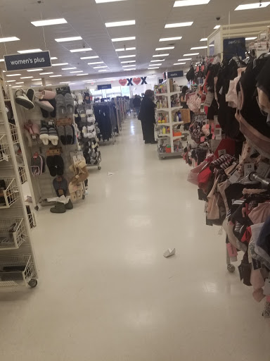 Department Store «Marshalls and HomeGoods», reviews and photos, 265 S Broadway, Salem, NH 03079, USA